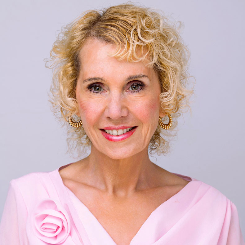 Kymberlee O'Brien Headshot